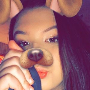 Meet your Posher, Kenna